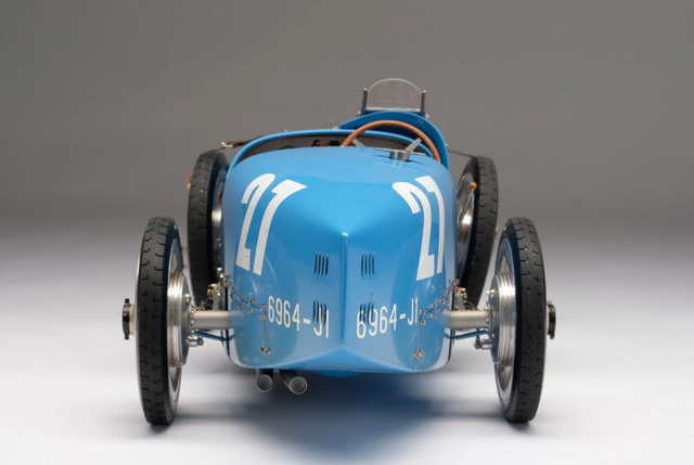 27 Bugatti 35 2.3 - Amalgam 1.8 (9).jpg